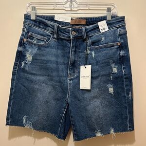 Judy Blue Women's Distressed Denim Shorts NWT XL